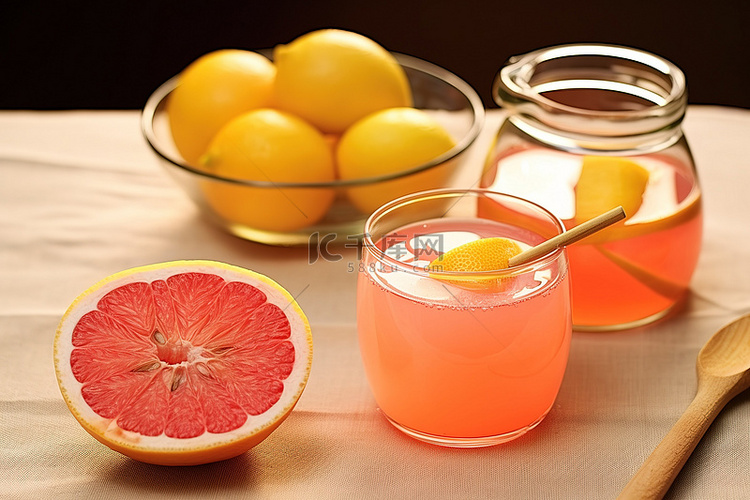 葡萄柚柠檬酒