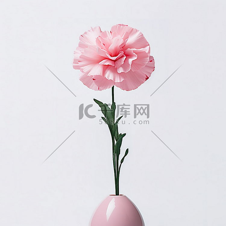 花瓶里的粉色纸花