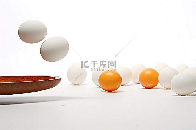 乒乓球鸡蛋煎鸡蛋在桌子上来回飞