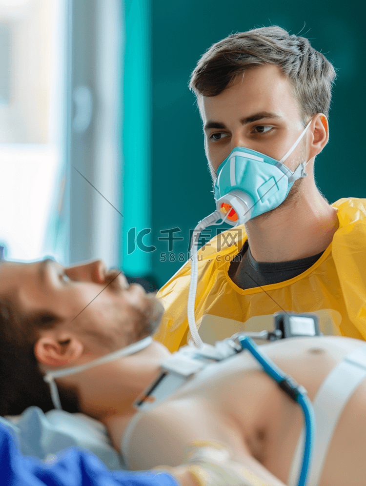青年男性示范人工呼吸急救教学