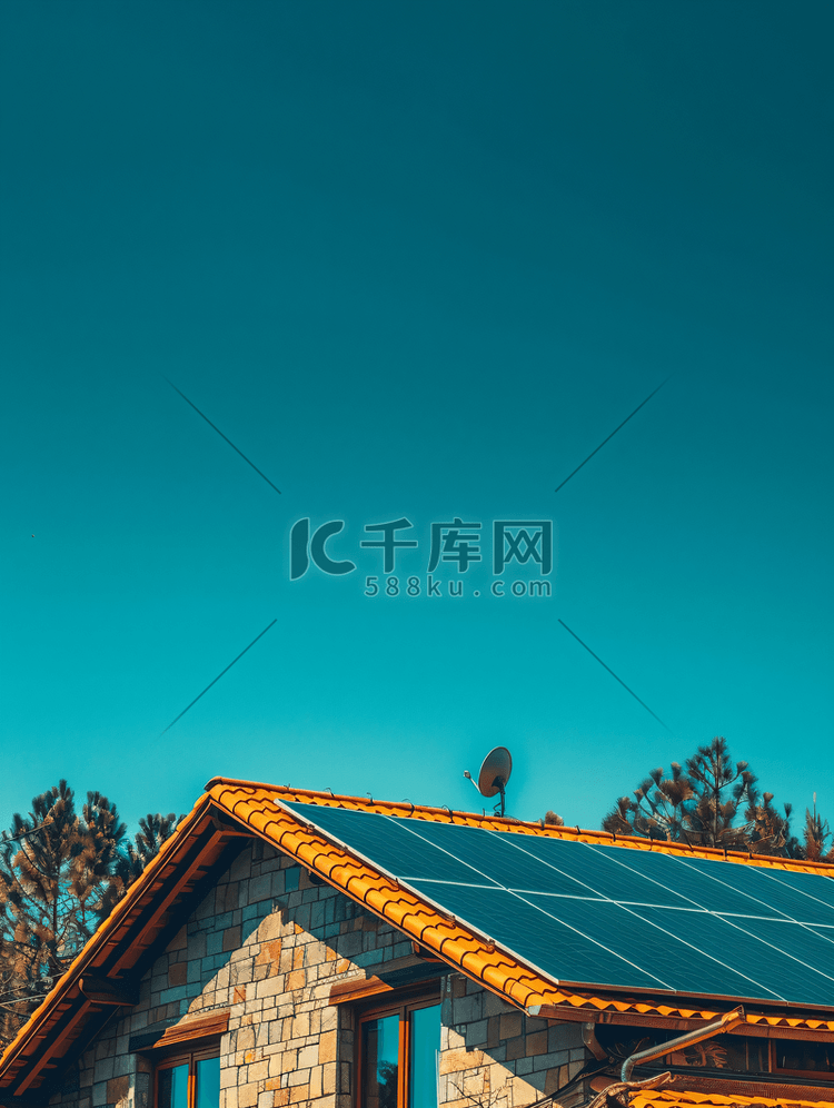 乡村建筑中的太阳能光伏板