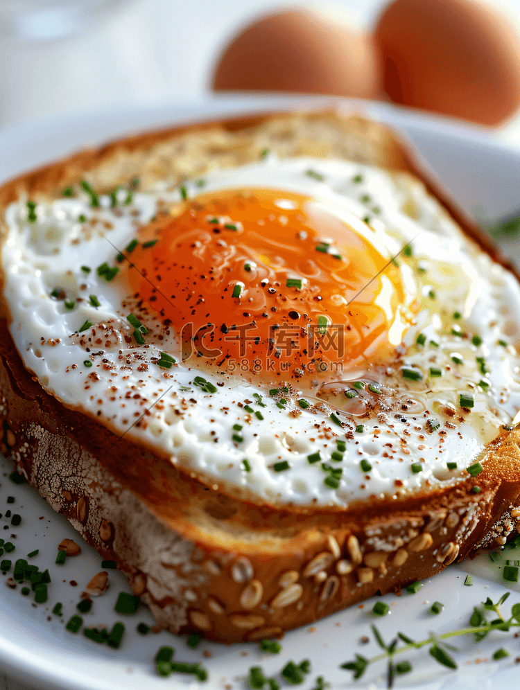 鸡蛋面包早餐
