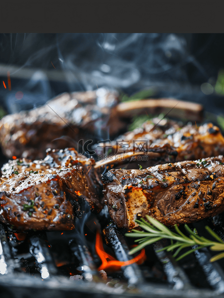 夏日夏天烤肉夜宵烧烤碳烤羊肉