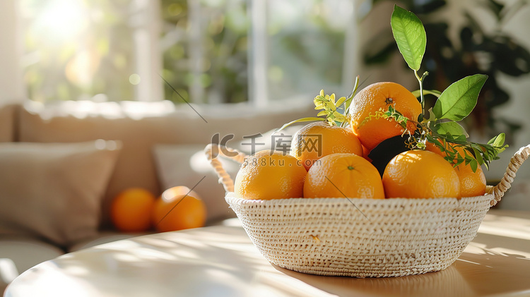 桌子篮子里的橙子照片