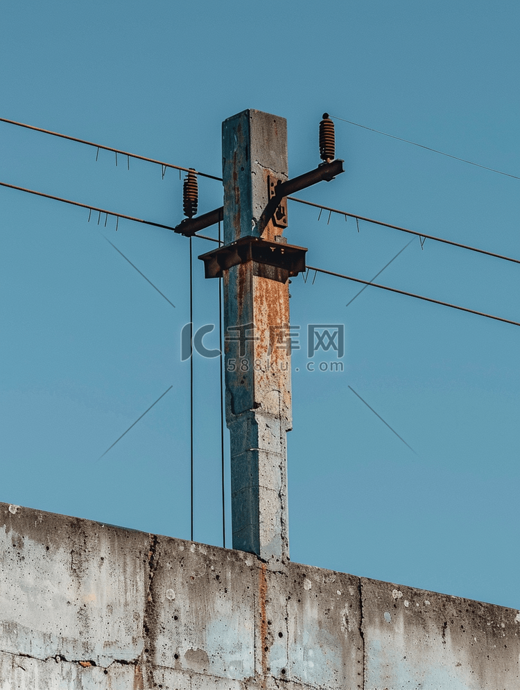 混凝土桥上电报网络系统的金属杆