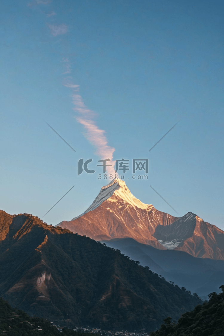 尼泊尔博卡拉风光鱼尾峰