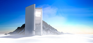 电商雪山海报模板_C4D电商冰箱冰雪天地背景