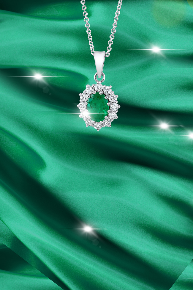 宝石珠宝首饰大气丝绸海报背景图片
