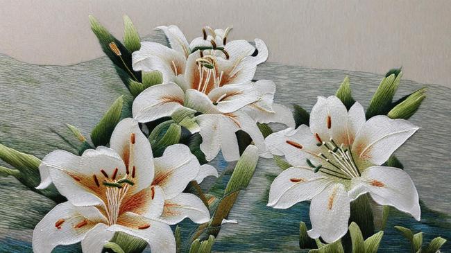 白色百合花国风刺绣苏绣花朵装饰画背景素材图片