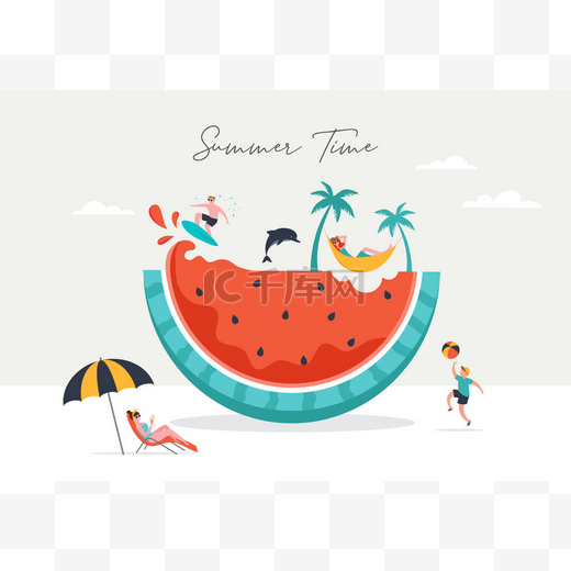 夏天的场景在一个巨大的西瓜周围玩乐，冲浪，在游泳池里游泳，喝冷饮，在海滩上玩耍图片