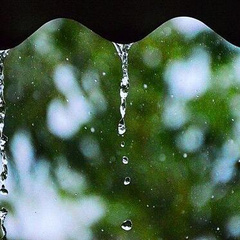 【室内听雨声哗哗音效】音频素材