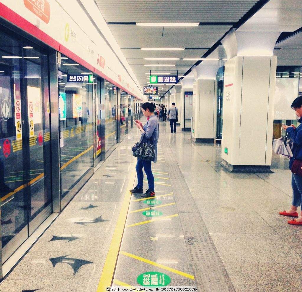 地铁北京地铁配乐音频素材_地铁进站离站的音效