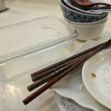 吃完饭收拾碗筷声音效