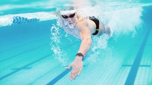 大鹅炖配乐音频素材_跳水溅起大水花声音音效