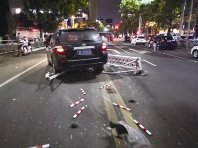 重庆交通配乐音频素材_汽车紧急刹车碰撞的声音交通音效