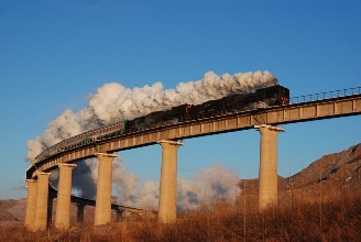 蒸汽火车线稿配乐音频素材_蒸汽火车鸣笛的声音音效