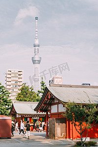 天空摄影照片_日本东京浅草寺天空树晴空塔摄影图