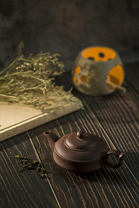 清明节国朝卡通摄影照片_烛光和茶壶摄影图