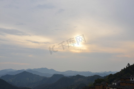 早晨日初山脉脉自然风景摄影图