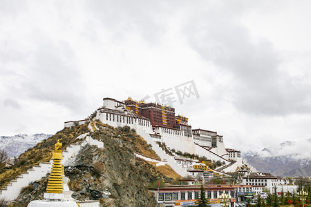 解放西藏摄影照片_西藏布达拉宫风景摄影图