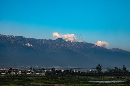 青山摄影照片_青山山峰摄影图