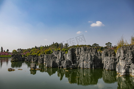 云南世界地质公园石林摄影图