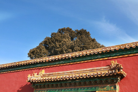 红墙绿瓦摄影照片_故宫一景摄影图