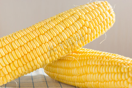 甜玉米摄影图