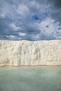 棉花堡白色钙化山丘摄影图