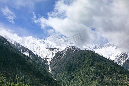 西藏山峰山峦风景摄影图