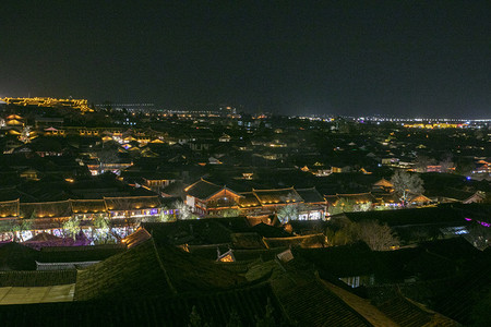 丽江古镇摄影照片_古城夜景城市夜景摄影图