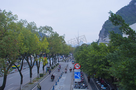 桂林车水马龙街道摄影图