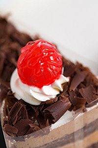 摄影图西式甜点巧克力蛋糕 