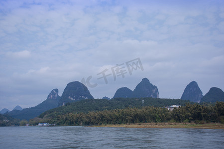 桂林山水蓝色清新自然风景摄影图