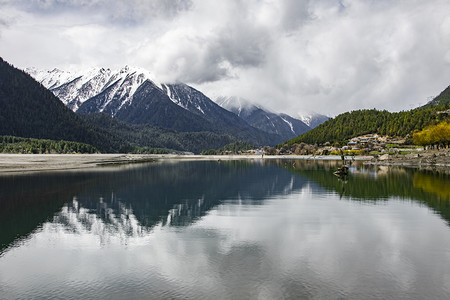 失量山水摄影照片_雪山江水摄影图