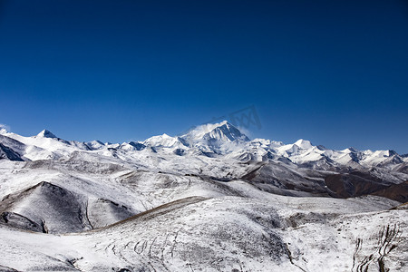 西藏山峰山峦景观摄影图