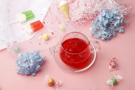 糖果店开业海报摄影照片_果汁美食饮料糖果摄影图
