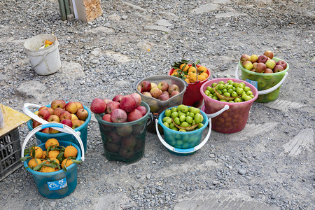 路边卖水果的摊子摄影图