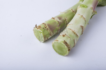 新鲜蔬菜莴苣根部摄影图配图