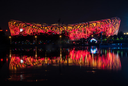 北京奥运场馆鸟巢夜景摄影图