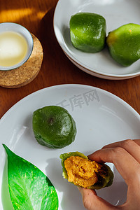 清明节美食食物青团摄影图
