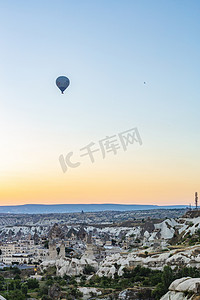 热气球升空摄影图