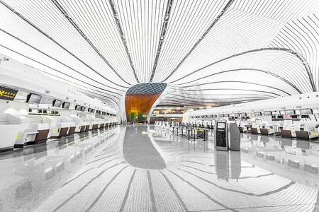 大气红色年会摄影照片_北京大兴国际机场大气内景摄影图