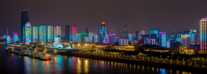  武汉城市夜景灯光展摄影图