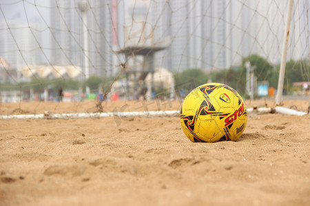 沙滩足球摄影图