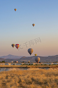 卡帕多奇亚热气球摄影图