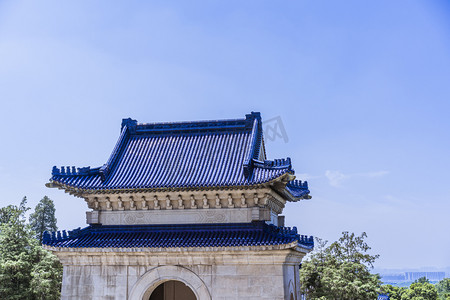 古代寺庙建筑屋顶摄影图