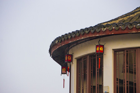 中元节扫墓祭祖摄影照片_七宝古镇建筑风景摄影图
