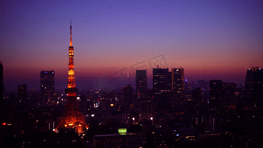 灯光摄影照片_夜晚东京铁塔摄影图