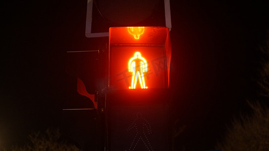 警示系列之红绿灯禁止通行标志摄影图